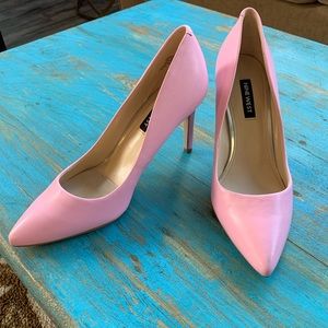 Nine West “Ezra” pink pumps - NWOT!